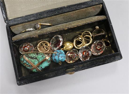 Two diamond rings and other mixed jewellery including gold.